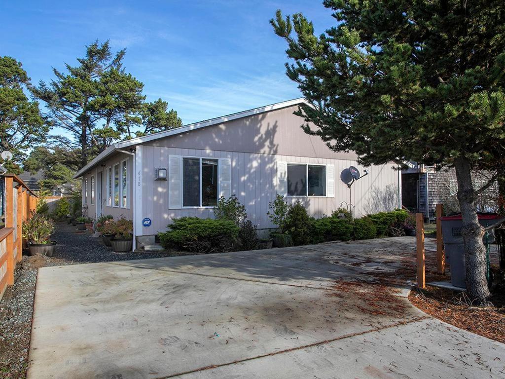 Family Tides In Seaside Villa Exterior foto